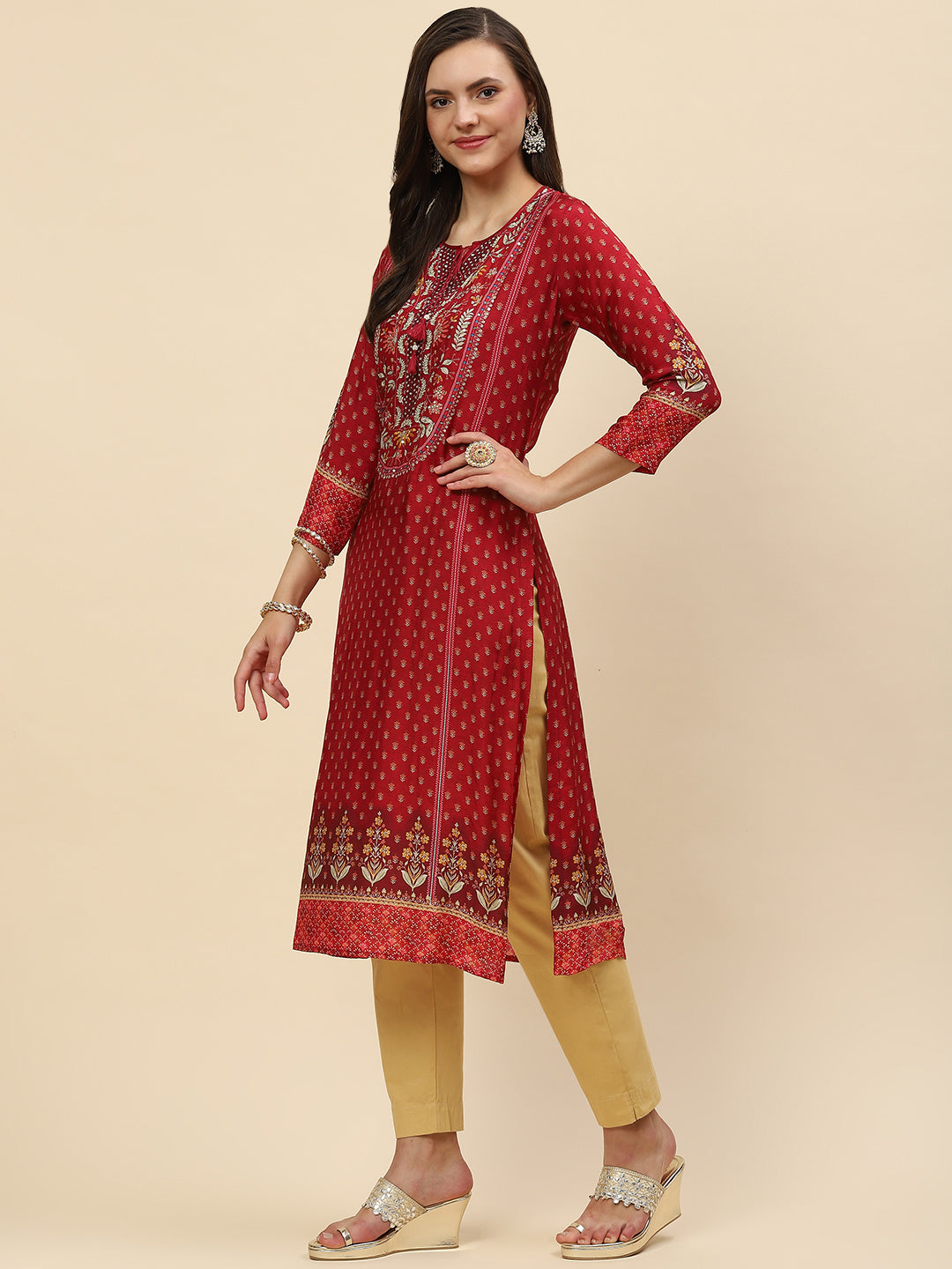 Neck Embroidered & Printed Handloom Kurta