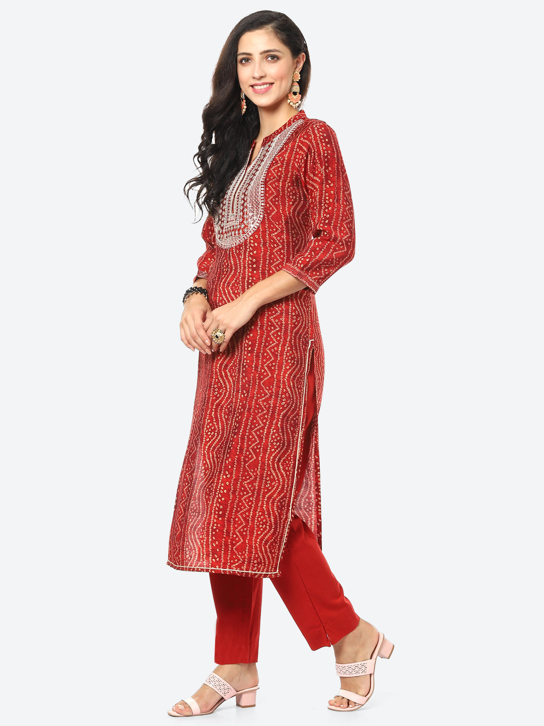Zari Embroidered Bandhej Printed Muslin Kurti With Pant