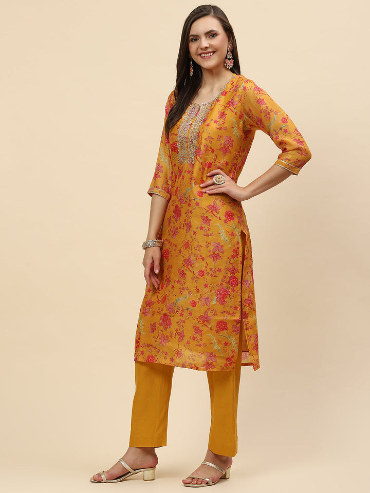 Neck Embroidered &amp; Floral Printed Chanderi Kurta With Pants