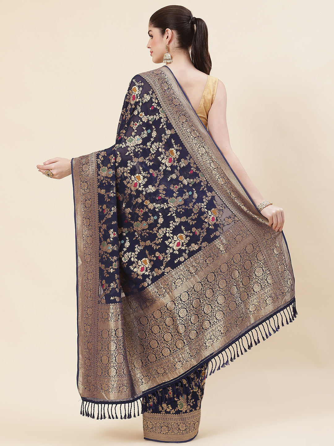 Floral Zari Jaal Georgette Plain Saree