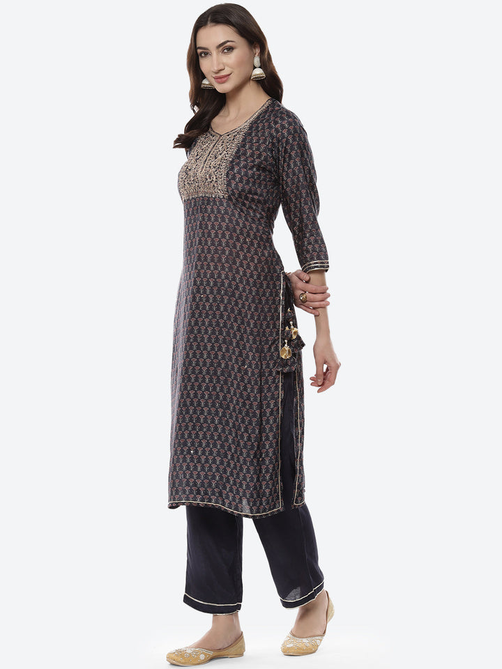 Block Printed Gota Patti Cotton Kurti With Pant