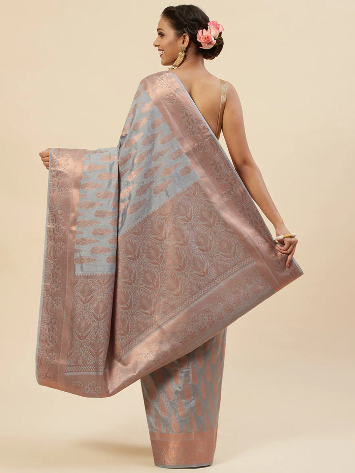 Zari Border Booti Handloom Woven Saree