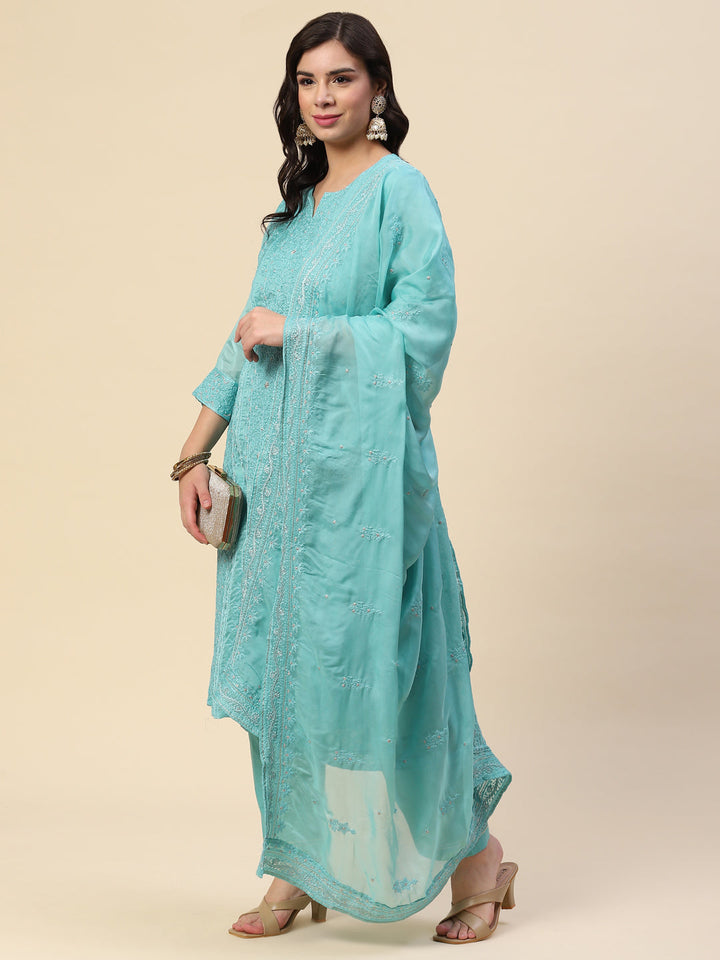 Resham Embroidered Booti Organza Kurta With Pants &amp; Dupatta