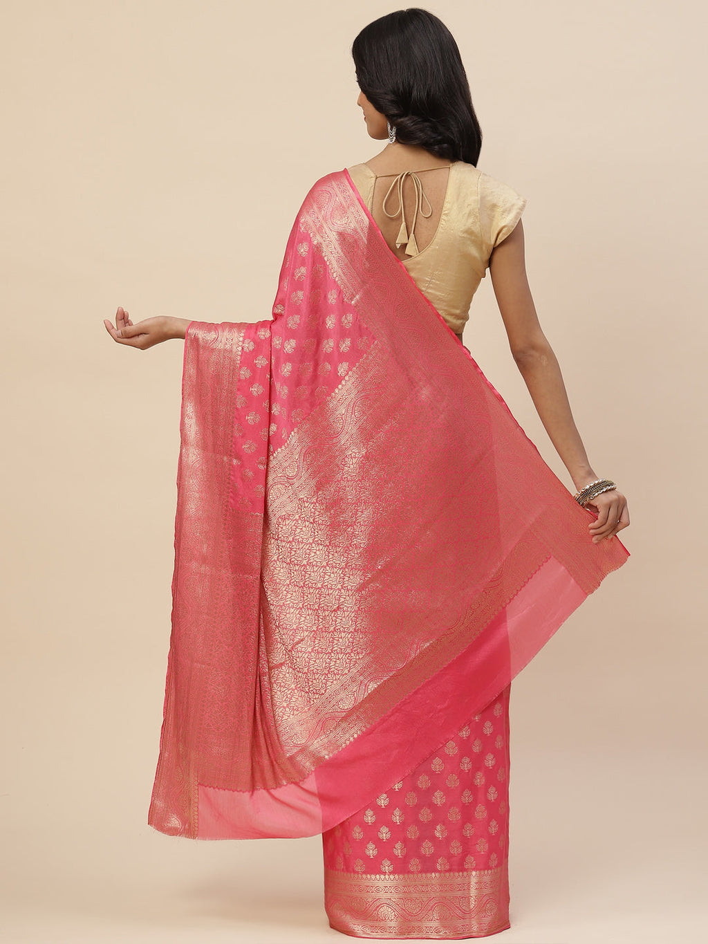 Zari Booti Crepe Plain Saree