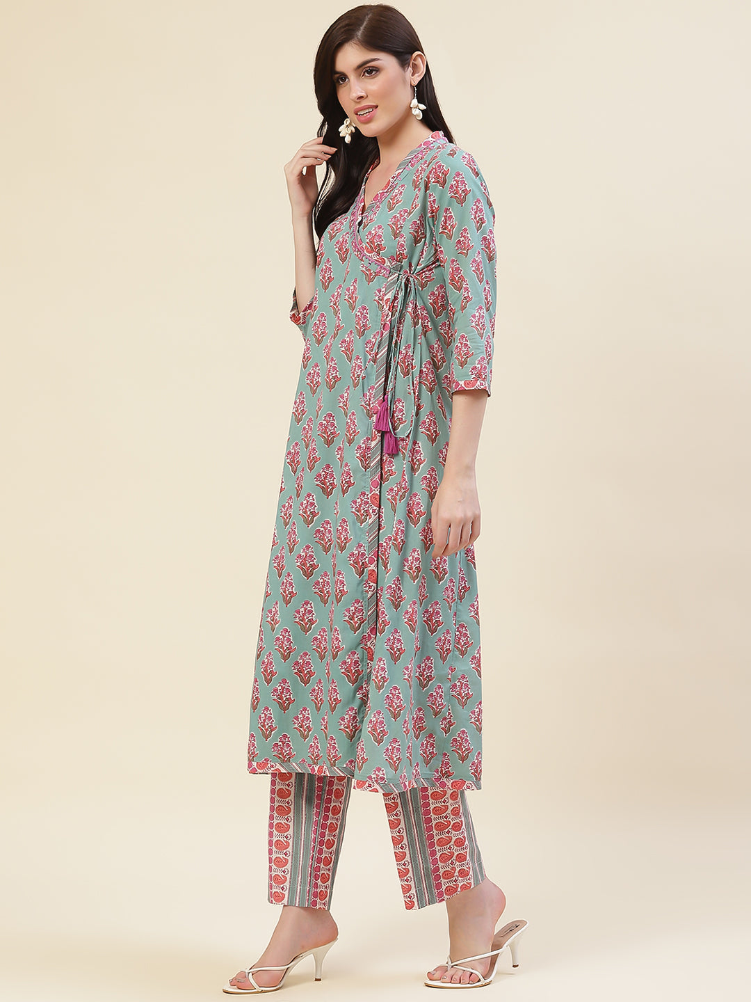 Floral Printed Cotton Kurta With Pants