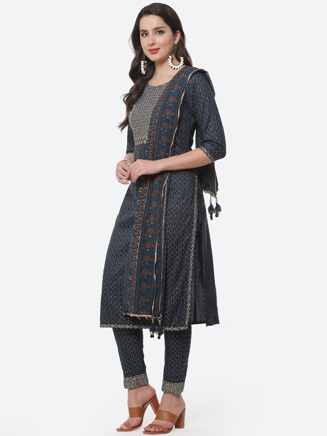 Cotton Kurta With Pant And Chiffon Dupatta
