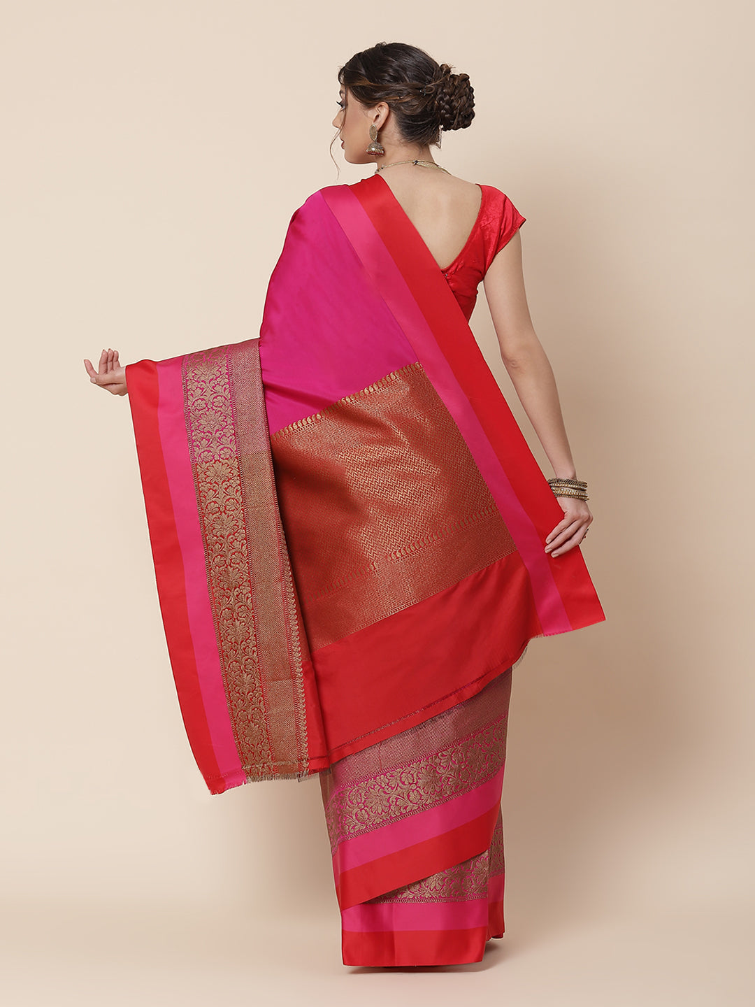 Zari Border Cotton Woven Saree