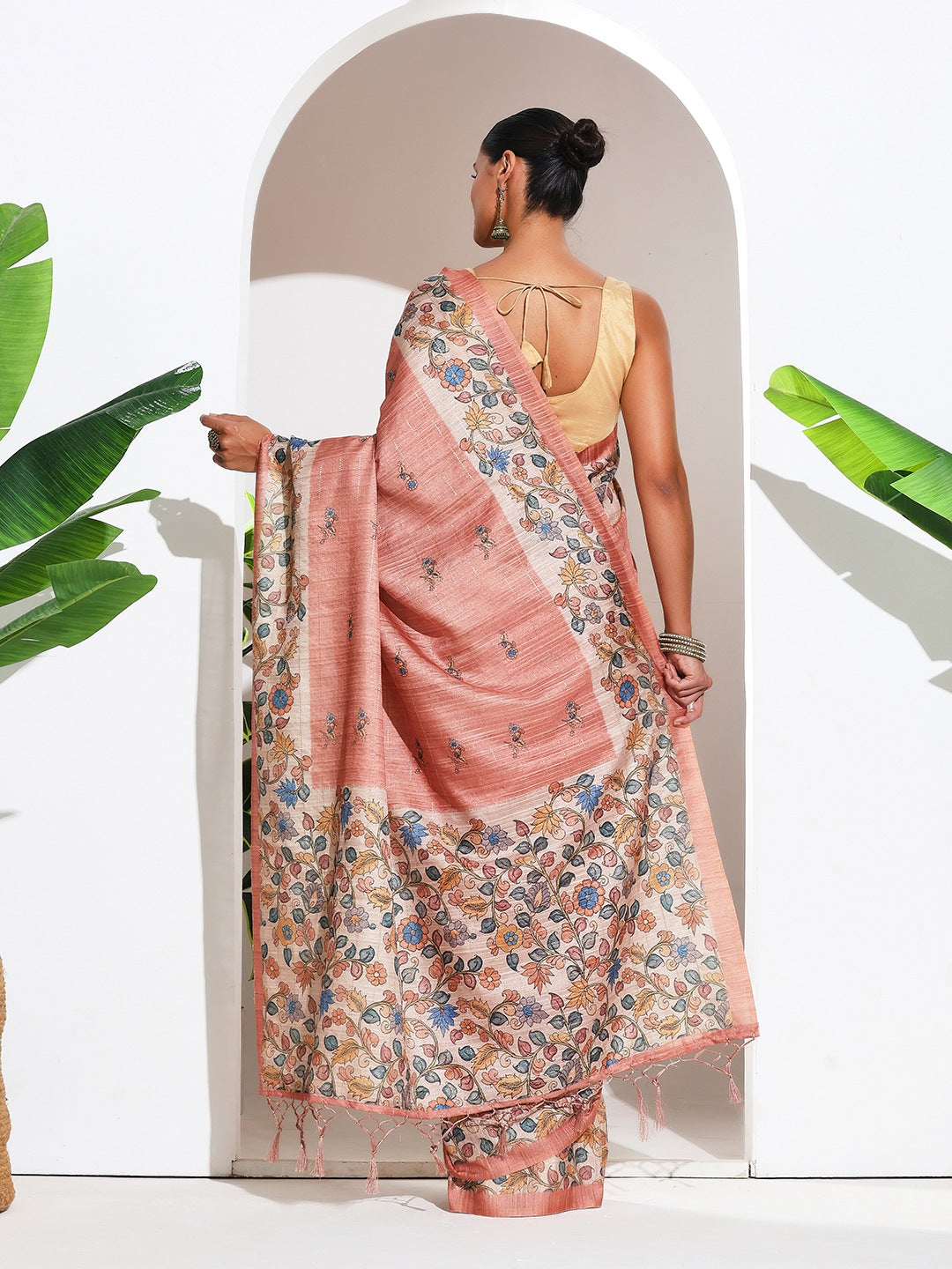 Floral Printed Tussar Silk Saree