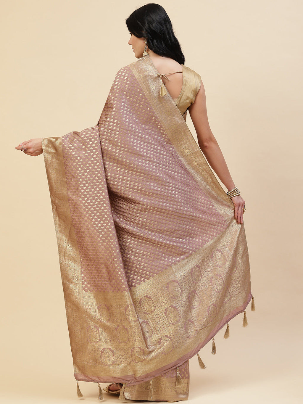 Zari Border Booti Banarasi Woven Saree