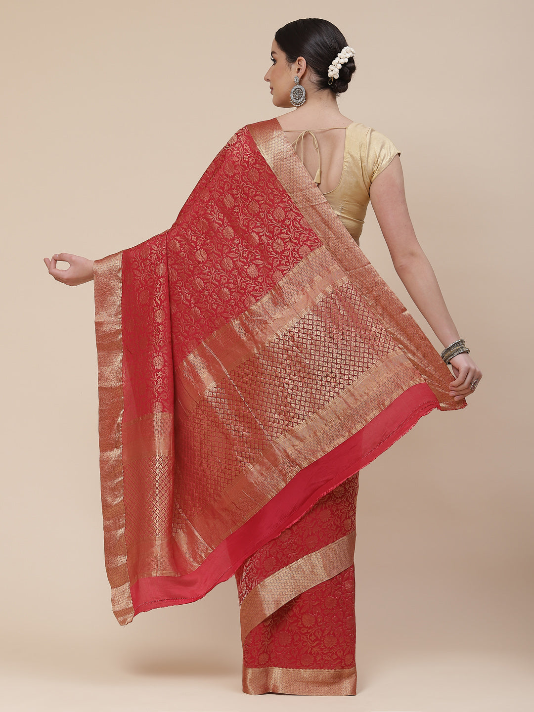 Zari Zaal Banarasi Woven Saree