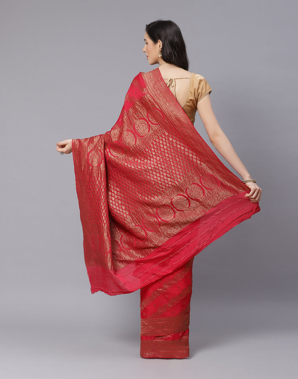 Beautiful Antique Zari Jaal Crepe Saree