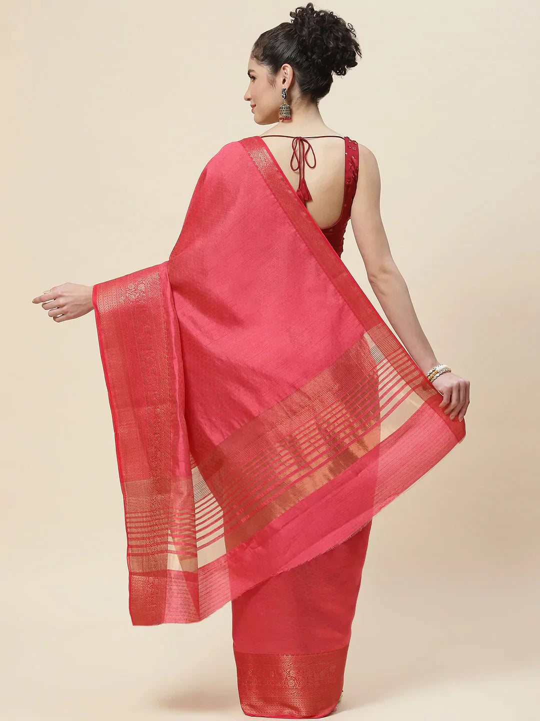 Zari Border Booti Handloom Woven Saree