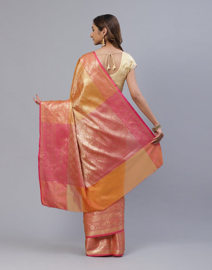 Woven Cotton Saree With Zari Border