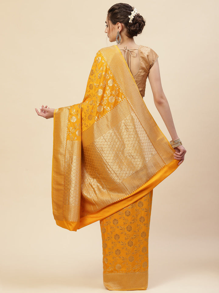 Floral Zari Border Booti Georgette Plain Saree