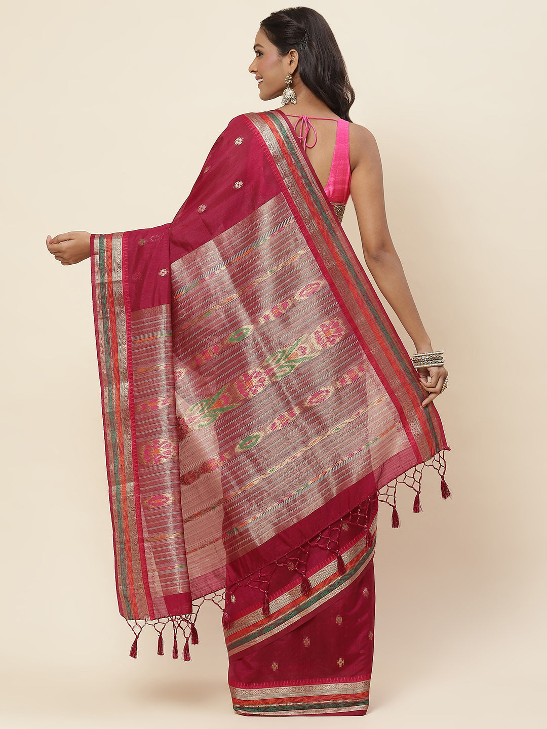 Zari Border Booti Woven Handloom Saree
