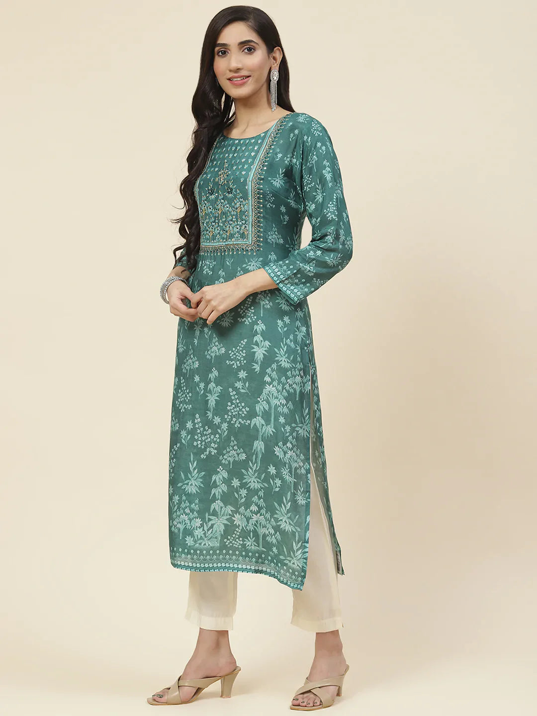 Printed With Yoke Embroidered Muslin Kurta