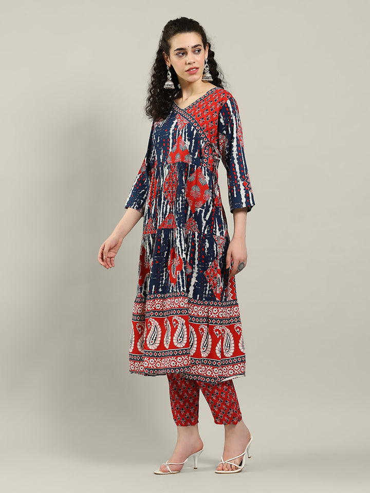 Printed Cotton Blend Kurta &amp; Pants