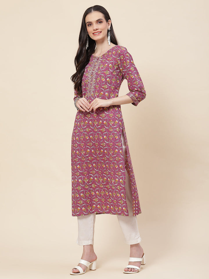 Printed &amp; Neck Embroidered Cotton Kurta
