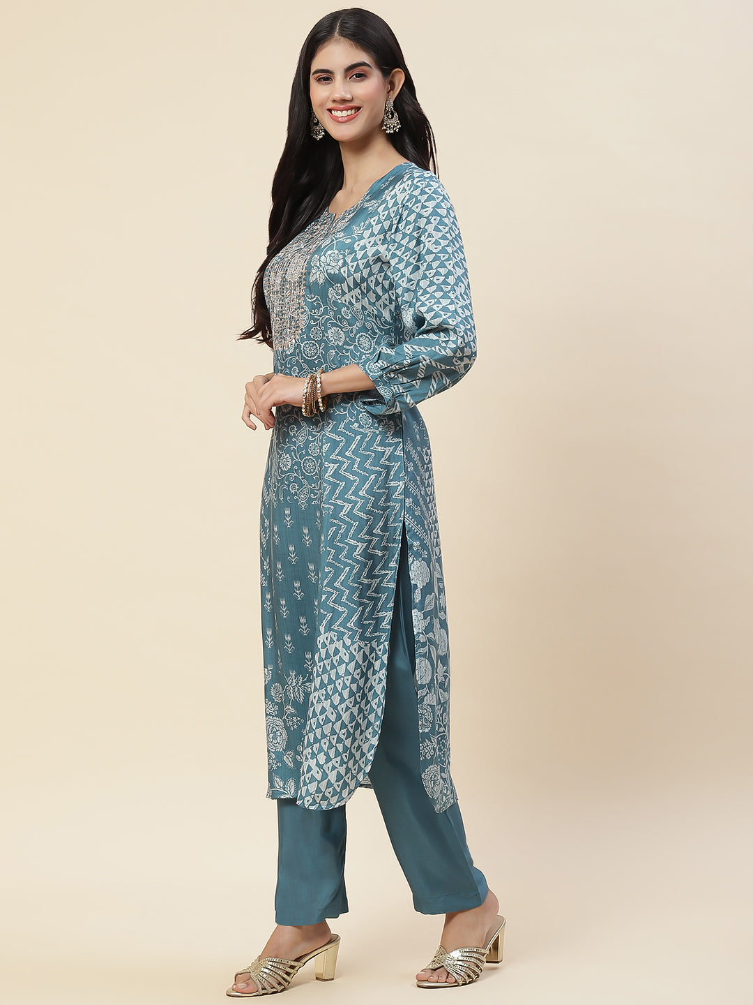 Floral Printed Muslin Kurta With Pants
