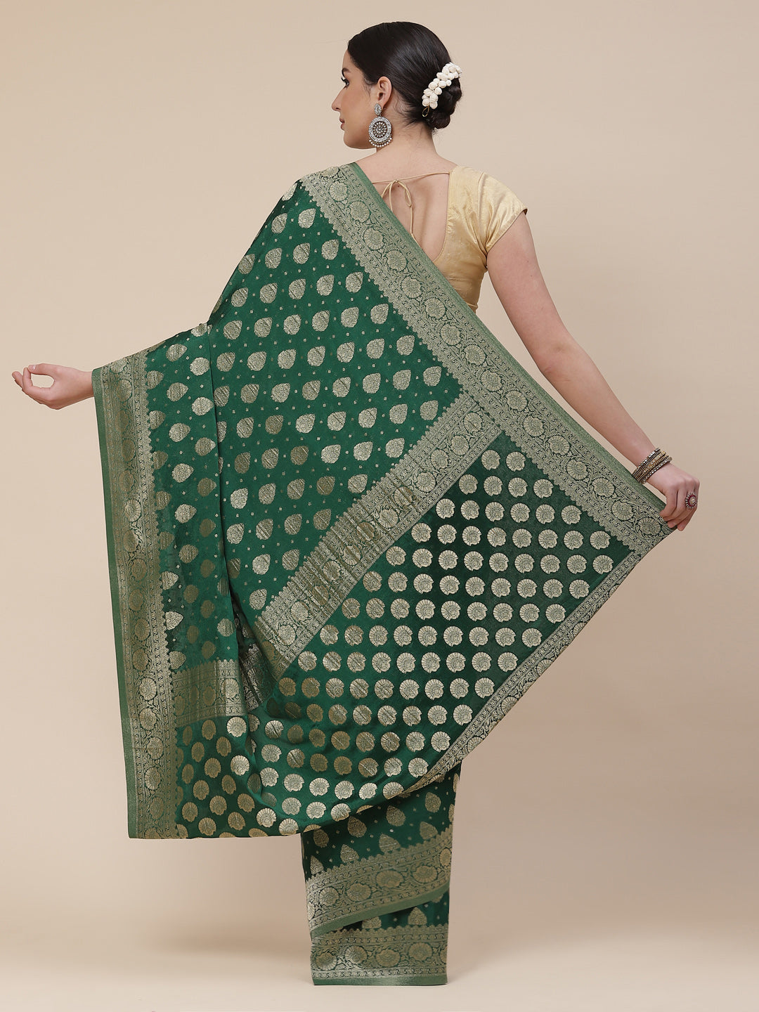 Zari Booti Crepe Plain Saree