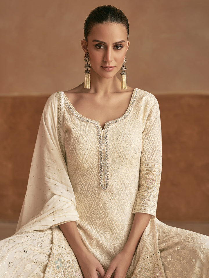Embroidered Geogrette Kurta With Plazzo &amp; Dupatta