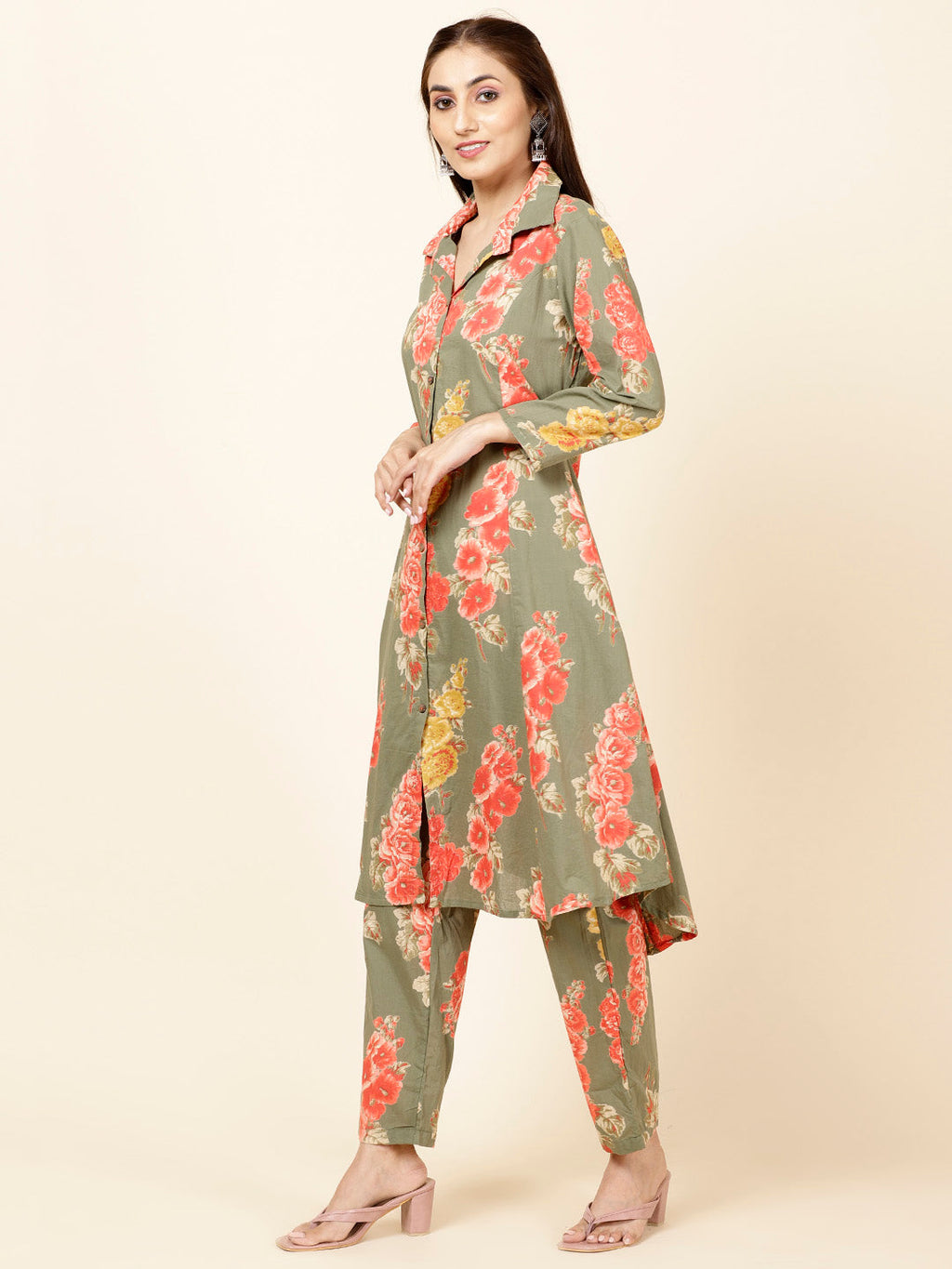 Floral Printed Cotton Kurta With Pants