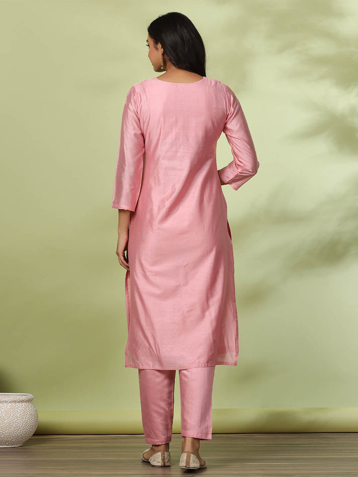 Neck Embroidered Chanderi Kurta With Pants &amp; Dupatta