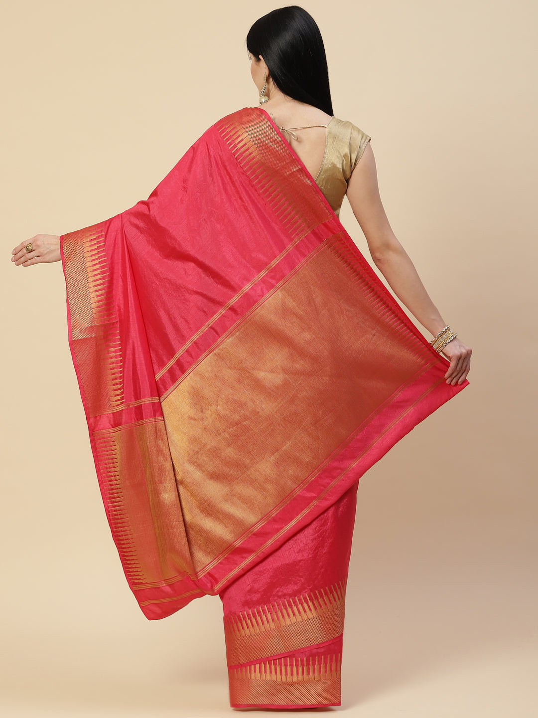 Plain Zari Border Handloom Woven Saree