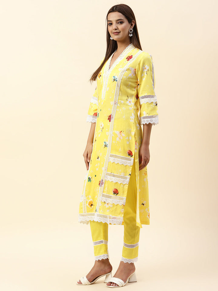 Floral Printed Cotton Kurta With Pants