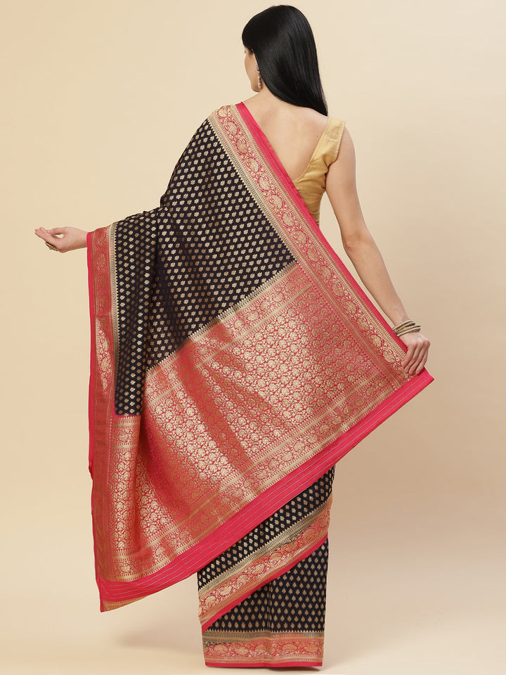 Zari Booti Crepe Plain Saree