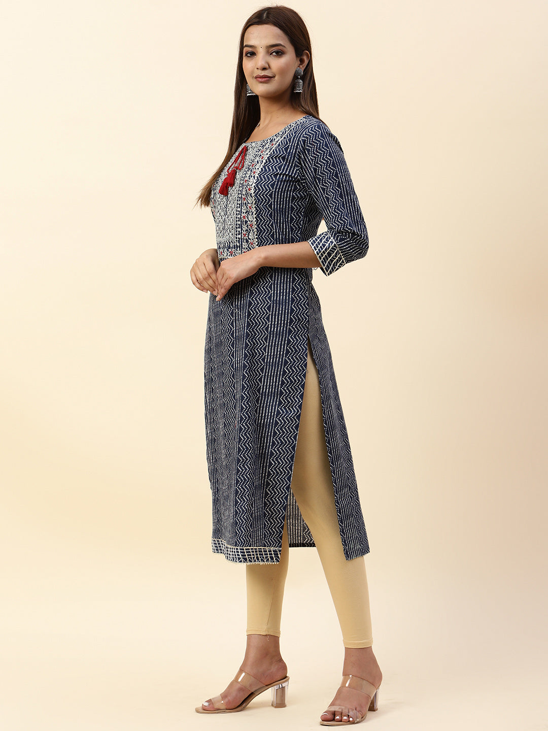 Printed &amp; Neck Embroidered Cotton Kurta