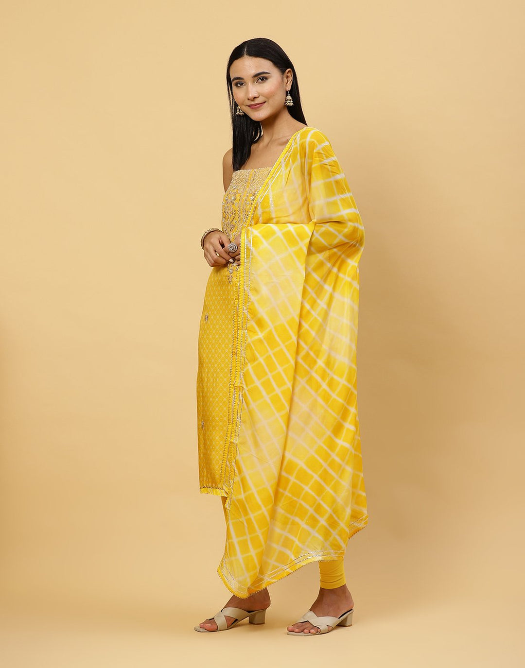 Printed Muslin Suit Piece With Organza Dupatta