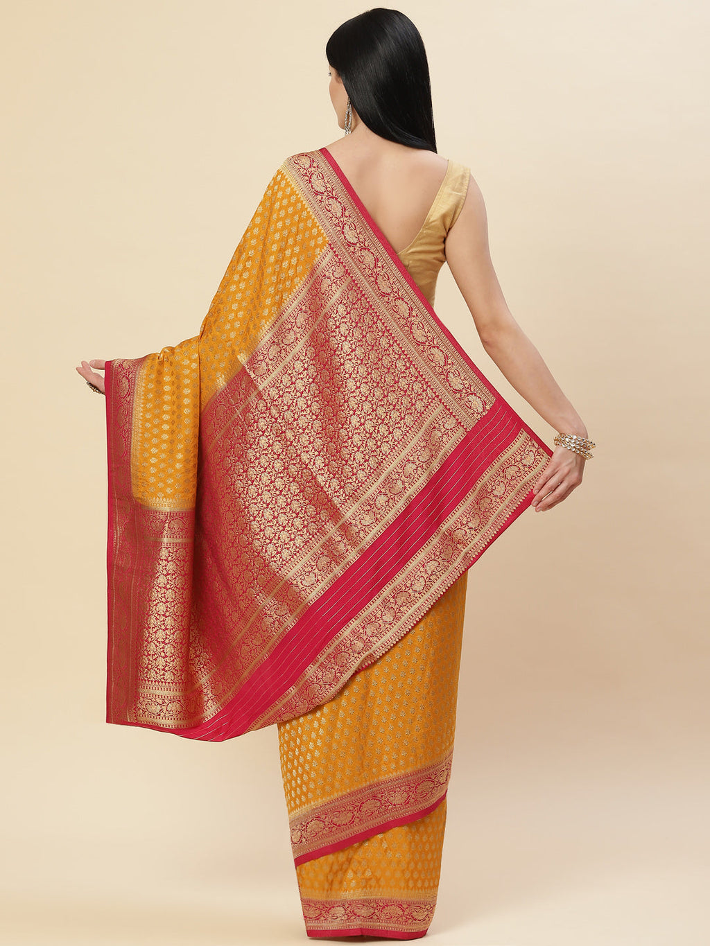 Zari Booti Crepe Plain Saree