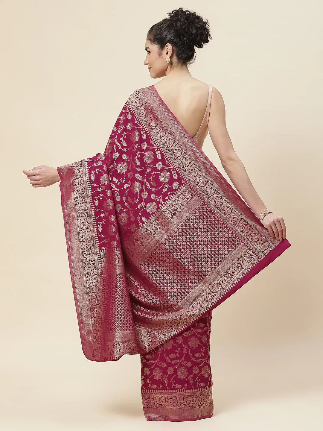 Floral Zari Jaal Tussar Plain Saree