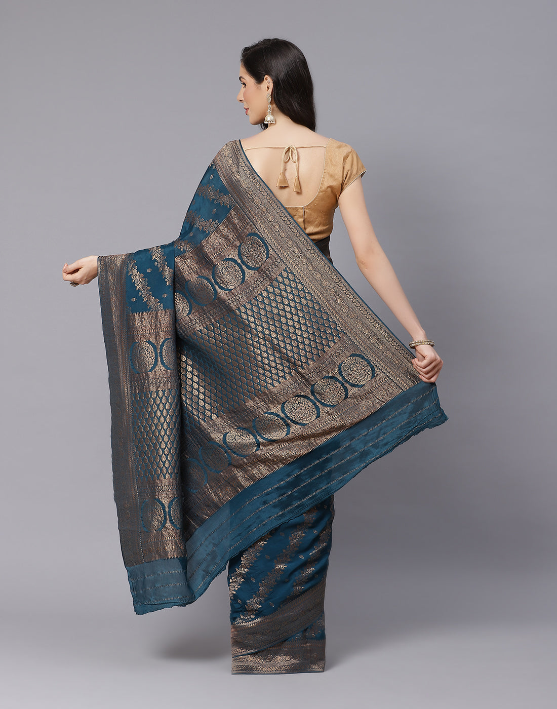 Beautiful Antique Zari Jaal Crepe Saree