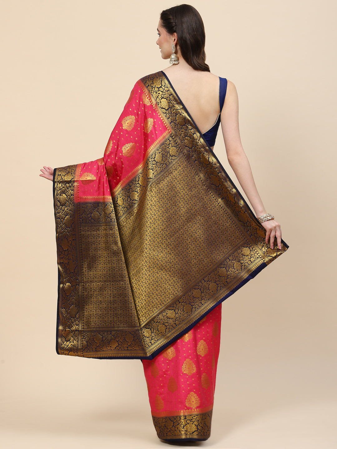 Zari Border Booti Handloom Woven Saree