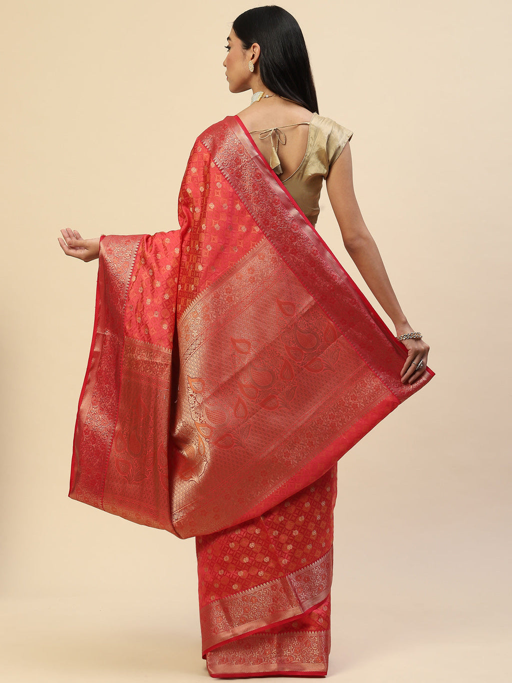 Zari Border Booti Handloom Woven Saree