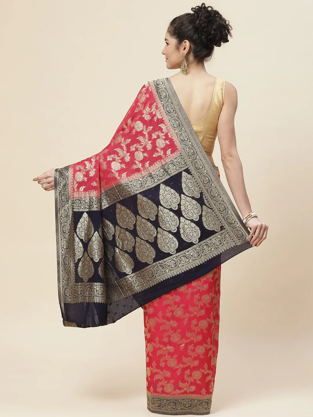 Floral Zari Jaal Georgette Plain Saree