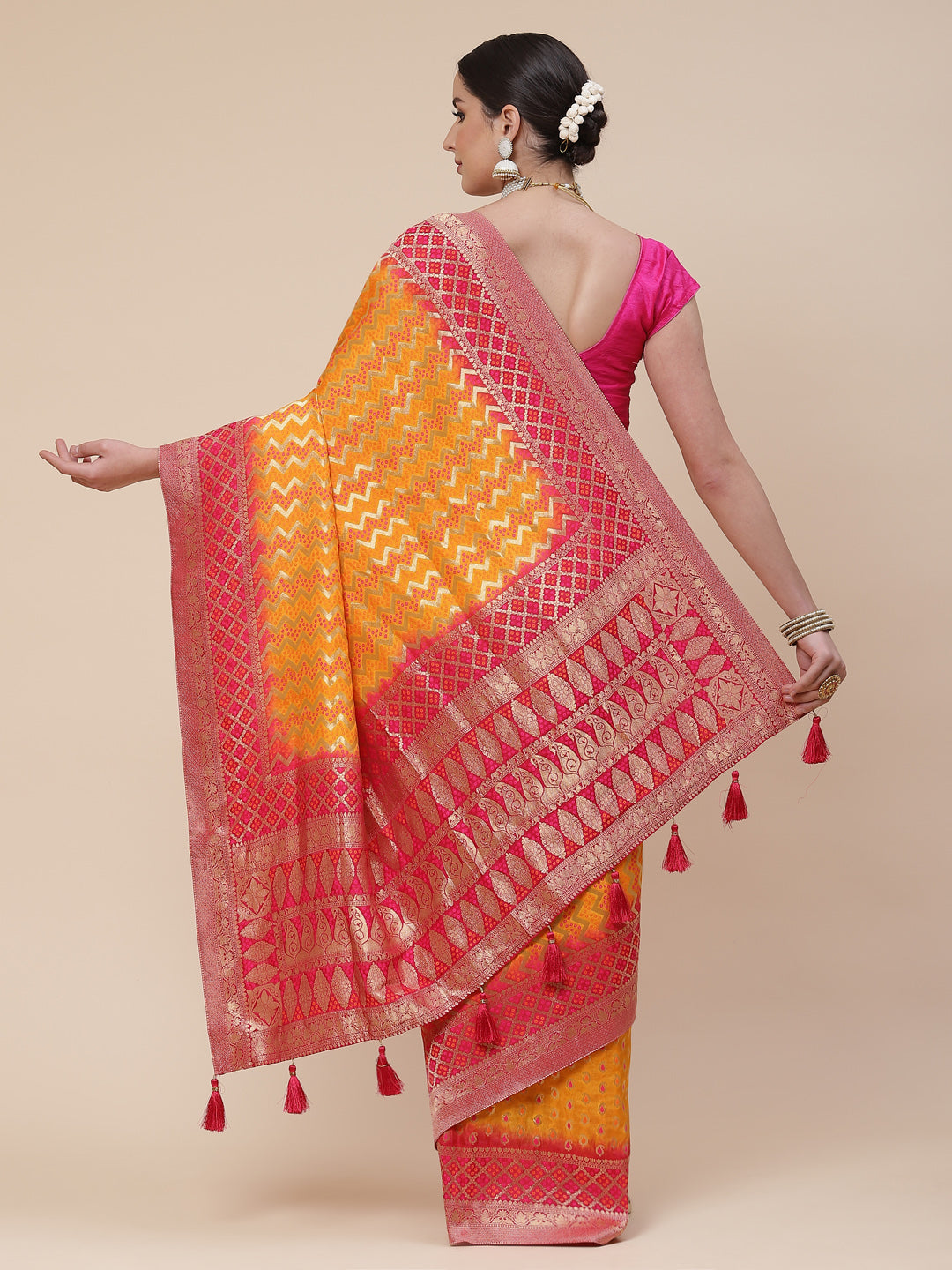 Zari Jaal Banarasi Woven Saree