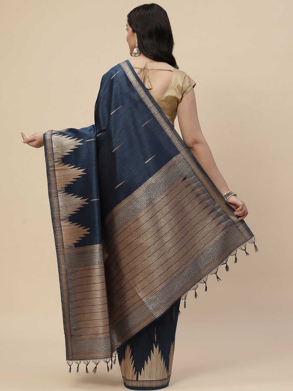 Zari Border Booti Tussar Woven Saree