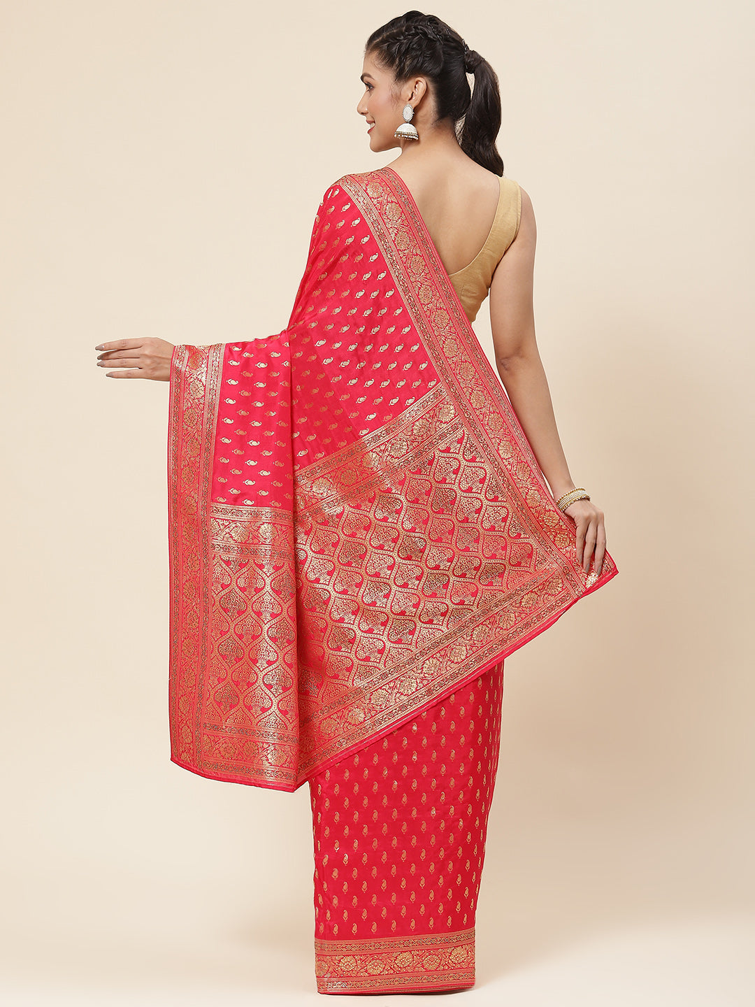 Paisley Embroidered Handloom Saree