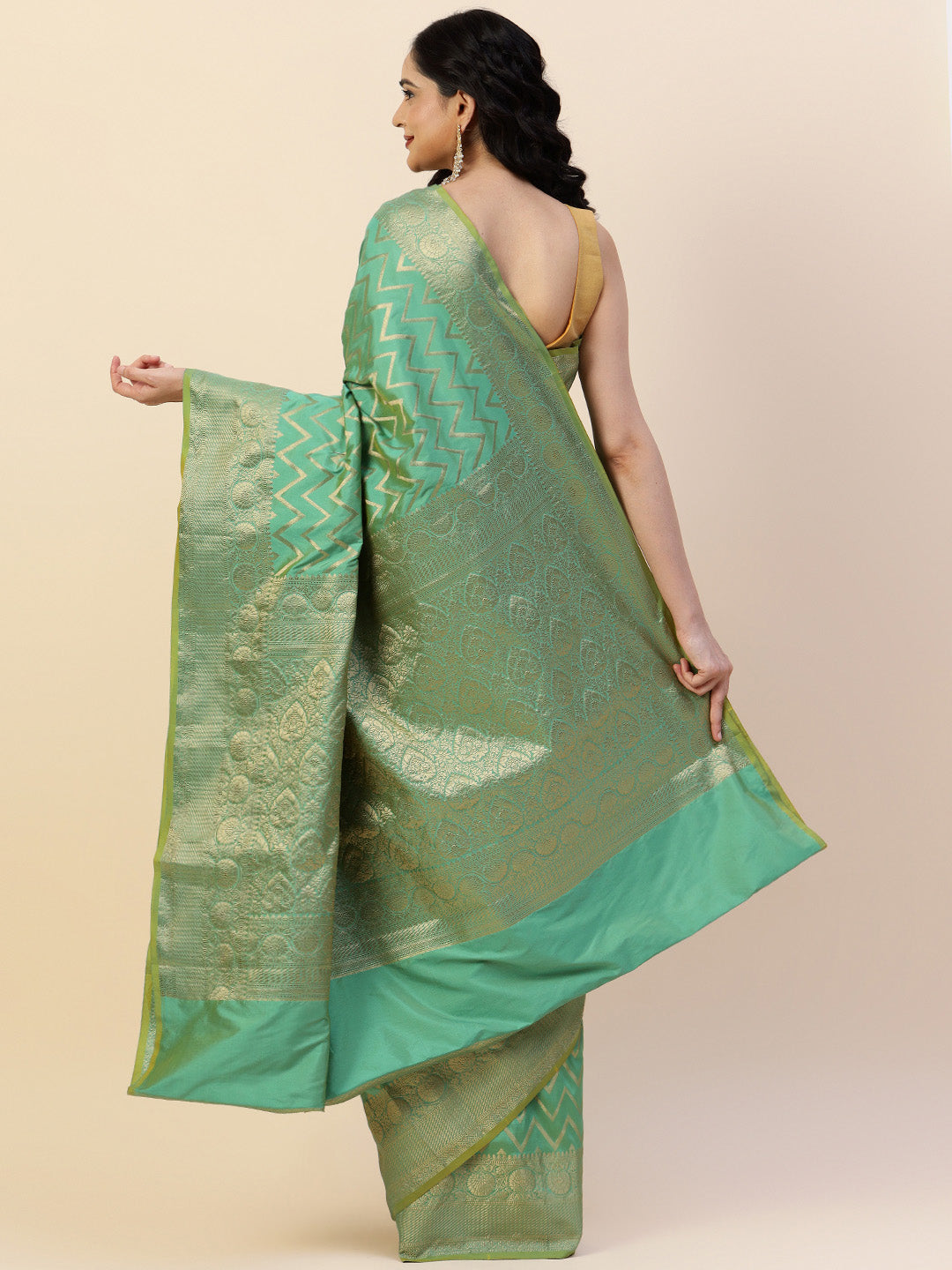 Zari Jaal Woven Banaras Saree