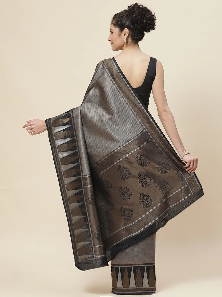 Zari Jaal Handloom Woven Saree