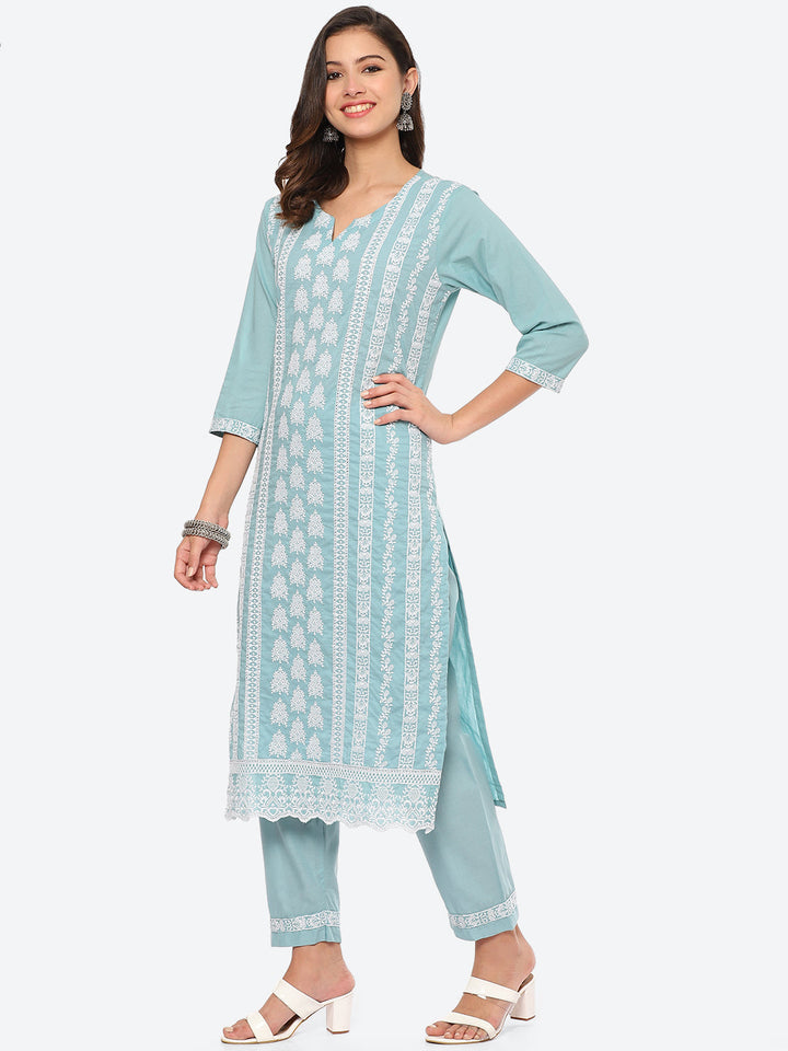 Thread Embroidered Cotton Kurta With Pant