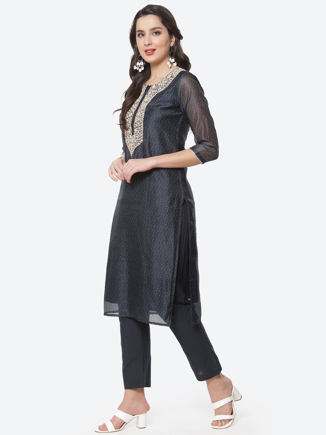 Neck Embroidered Chanderi Kurti With Pant