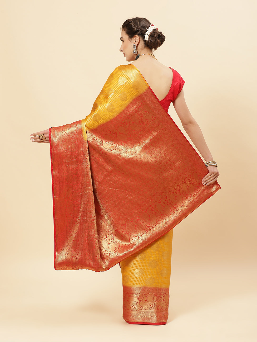 Brocade Zari Jaal Art Handloom Saree With Running Blouse