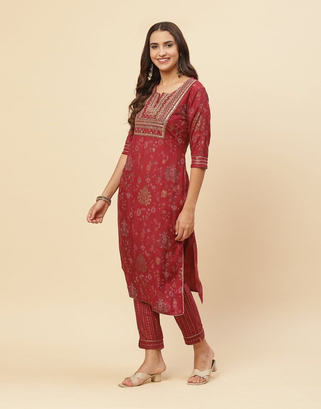 Embroidered Cotton Kurti With Pant