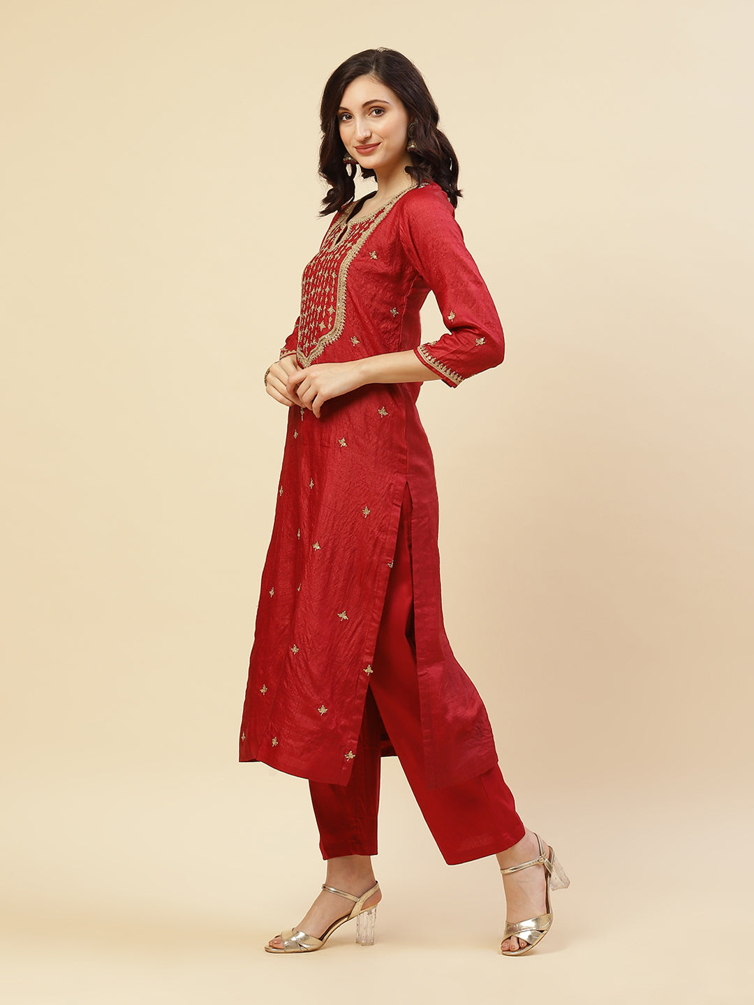 Embroidered Tussar Kurti With Pant