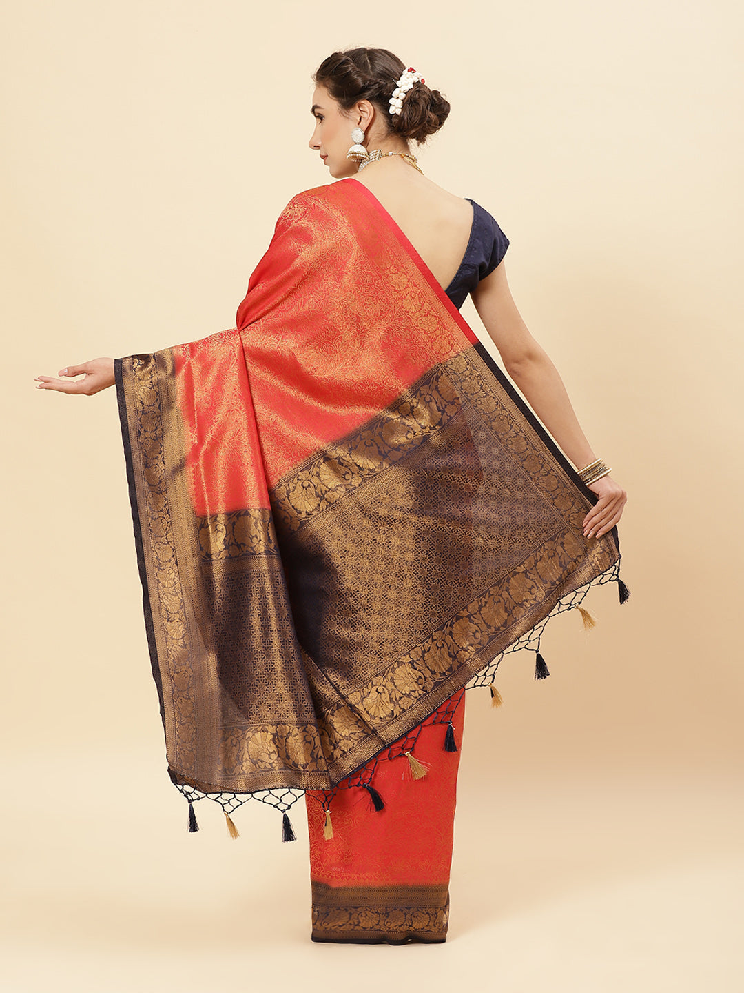 Brocade Zari Jaal Art Handloom Saree With Contrast Border