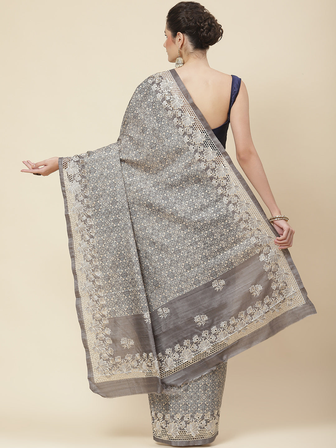 Traditional Print Tussar Saree